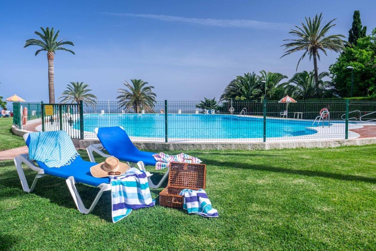 ¡Magnificas Vistas Al Mar! Piscina Y Wifi Gratis Lägenhet Torremolinos Exteriör bild