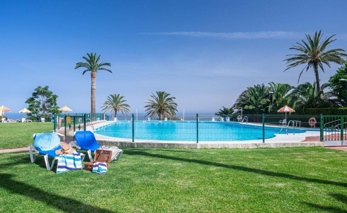 ¡Magnificas Vistas Al Mar! Piscina Y Wifi Gratis Lägenhet Torremolinos Exteriör bild